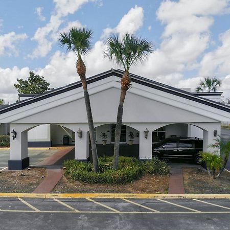 Stayable Orlando At Florida Mall Exterior photo